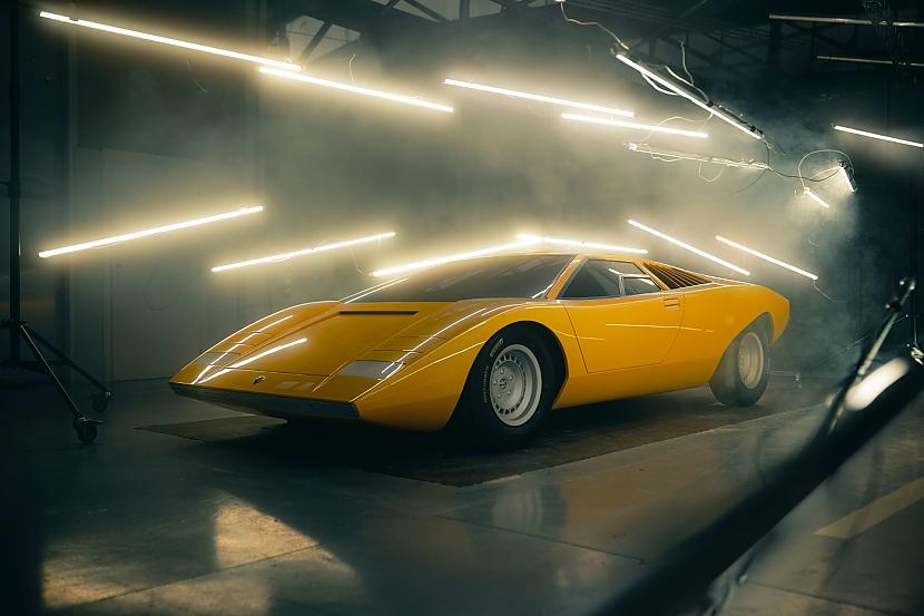 Pēc 50 gadiem filiāle Polo... Autors: Zibenzellis69 Lamborghini būvē jaunu 1971. gada Countach LP500 prototipu kolekcionāram + video
