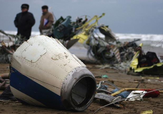 Azerbaijan Airlines reiss 217... Autors: Testu vecis Komerciālo lidaparātu katastrofu bildes (Divtūkstošie) 2004.-2007.g