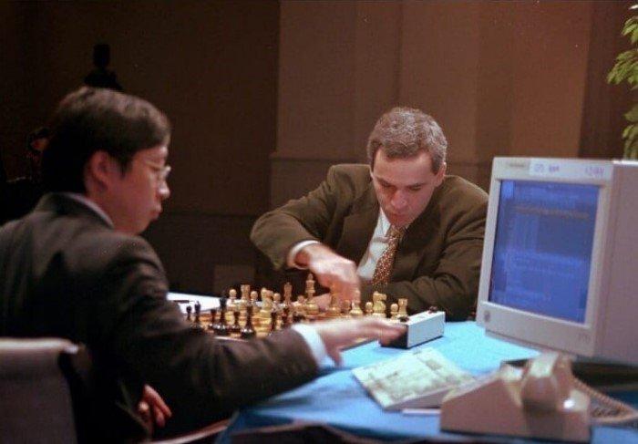Garija Kasparova scaronaha... Autors: Zibenzellis69 Tie bija brašie 90. gadi: netipiskas šī pretrunīgā laika fotogrāfijas