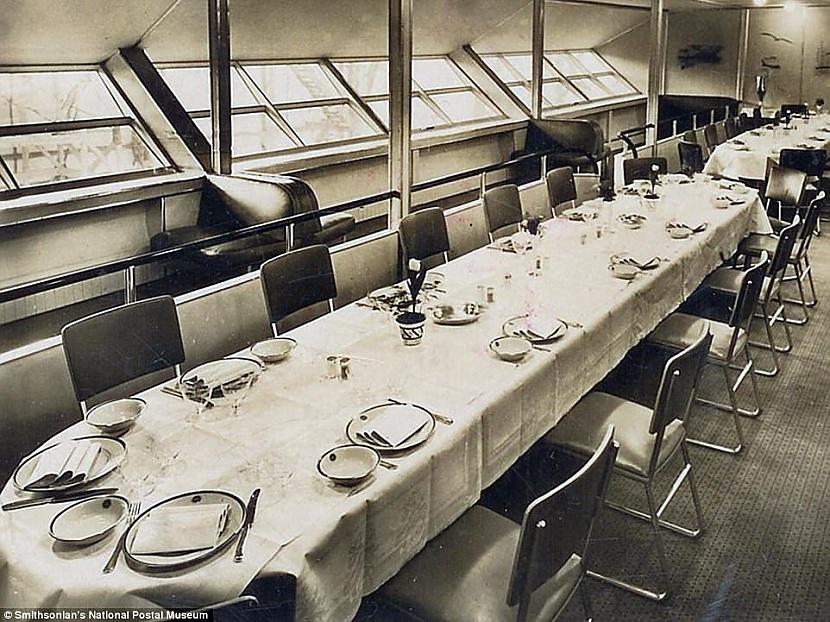 Ēdamgaldi uz Hindenburgas... Autors: Zibenzellis69 Pusdienas uz Hindenburg klāja: retas fotogrāfijas no bēdīgi slavenā dirižabļa