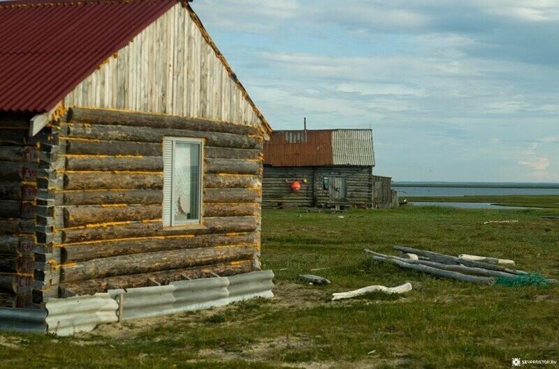  Autors: Zibenzellis69 Tālu no civilizācijas: kā izskatās mājoklis aiz polārā loka (Arktika)