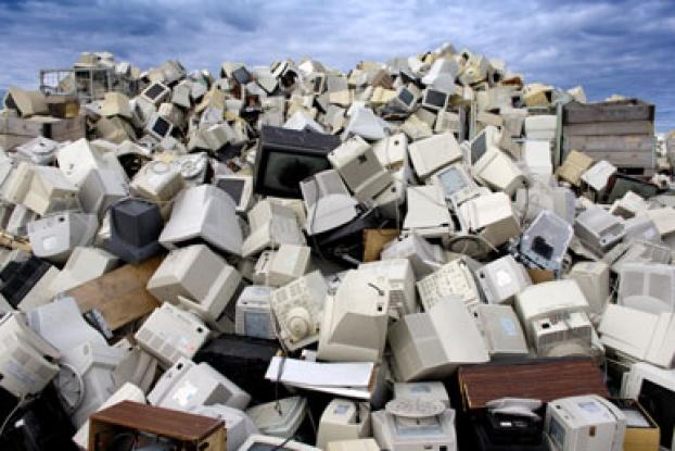 Canalys uzskata ka atkritumos... Autors: Zibenzellis69 Windows 10 atbalsta beigas varētu kļūt par ekoloģisku katastrofu