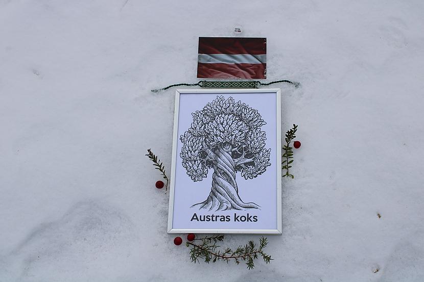  Autors: Latvian_pagan Baltu pagānisms. Lūgšana Austras kokam (Saules kokam).