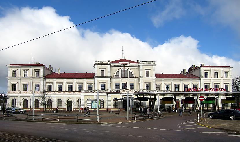 Liepājas stacija Autors: SplashMaster Dzelzceļa līnija Liepāja-Vaiņode un tās pieturas punkti