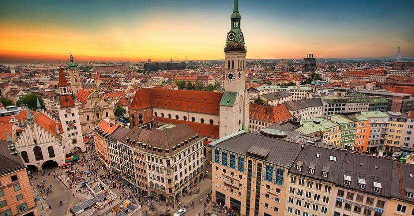 Minhene VācijaMinhene ir... Autors: Lestets 10 pasaules labākās pilsētas, kur dzīvot