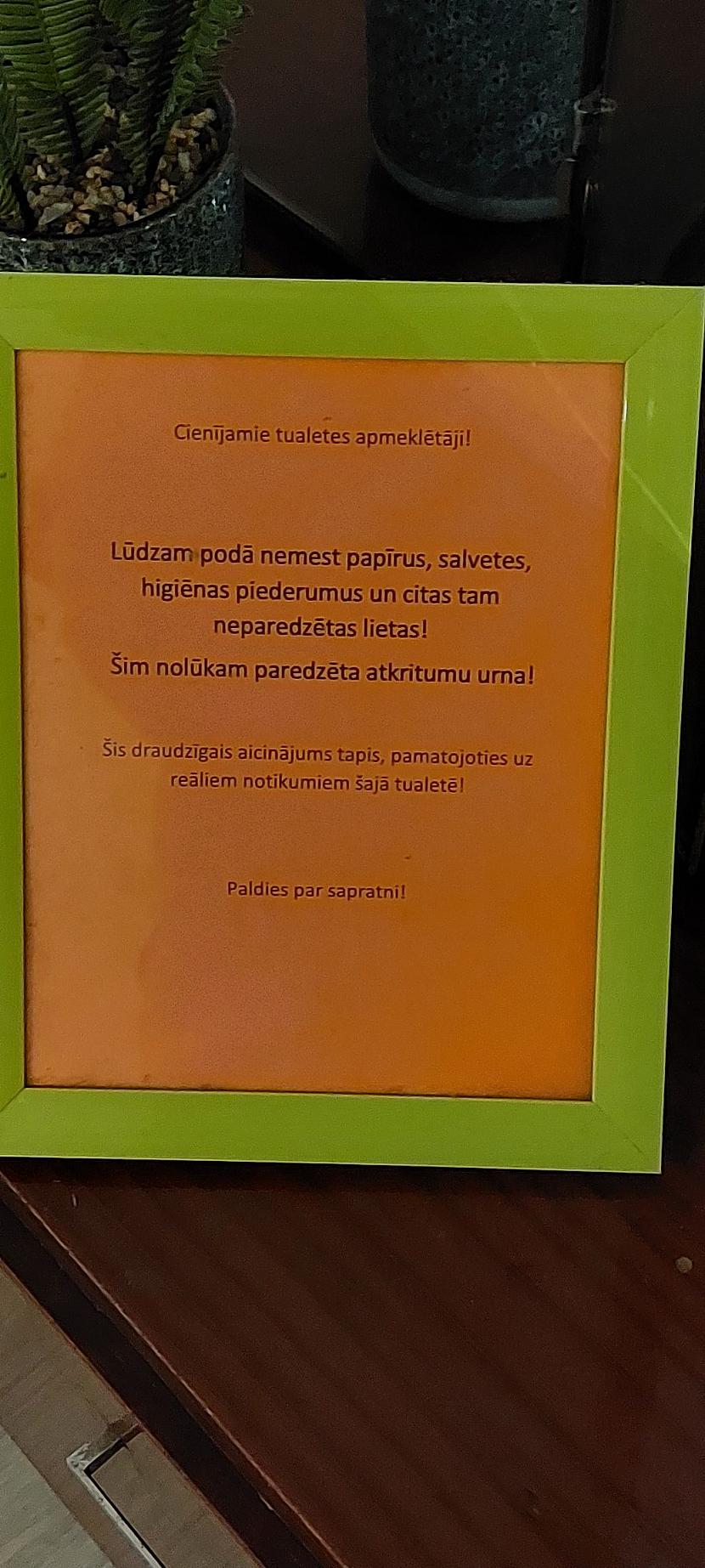  Autors: matilde Cilvēki dalās ar smieklīgām fotogrāfijām, kas uzņemtas Latvijā. Apskati foto!