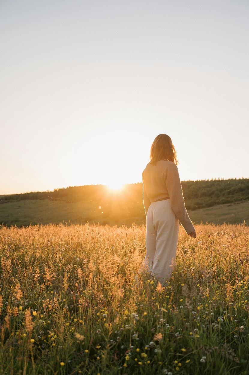 KO BĒRNI DOMĀ PAR LAULĪBU... Autors: Zibenzellis69 🤨​ Vecie joki vienmēr esot lieliski: Ko bērni domā par laulību ​👩‍❤️‍👨​